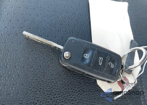 2012 Volkswagen Jetta 2.5L Se из США, поврежденный, VIN 3VWDP7AJ6CM463188